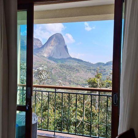 Vista Para Pedra Azul E Tv De 85" Экстерьер фото